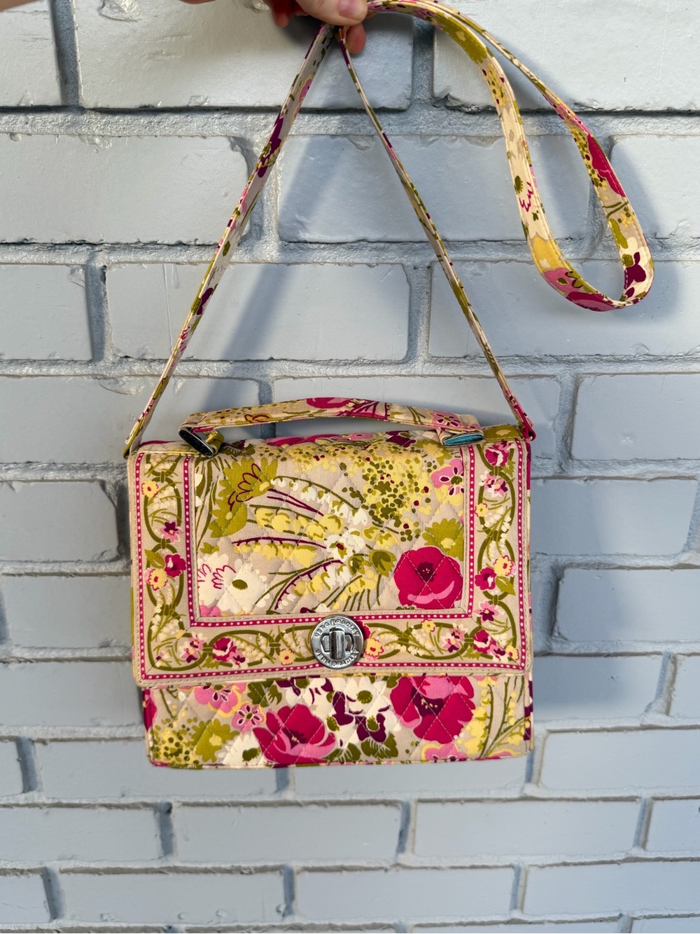 Vera Bradley Floral Quilted Turn Lock Crossbody Shoulder Bag Pink Green Excellen